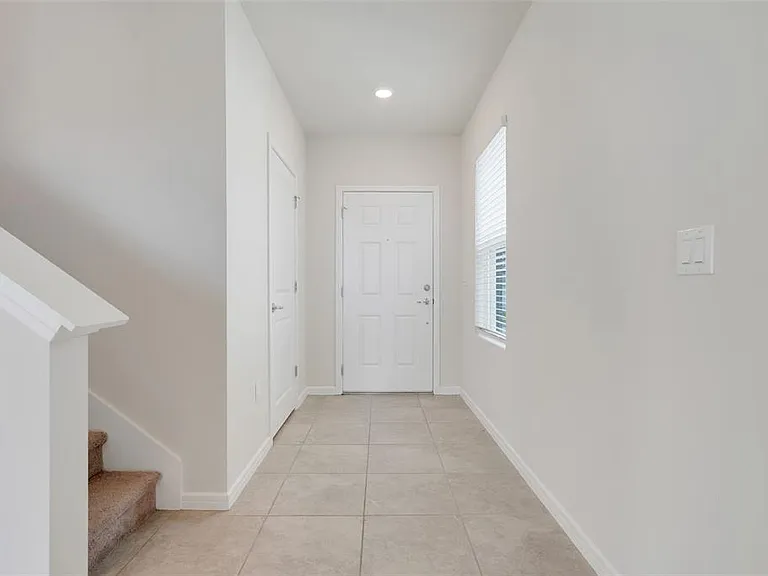 7780 Syracuse Dr — Photo 10