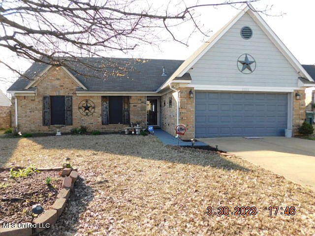 1st image of 8333 Manhatten Dr