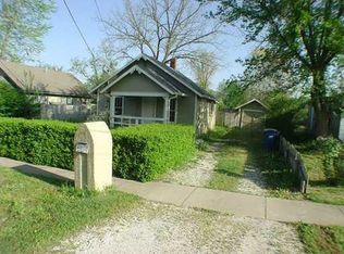 306 SW 3rd St, Bentonville, AR 72712