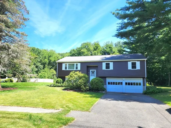 115 Dodd Dr, Holliston, MA 01746