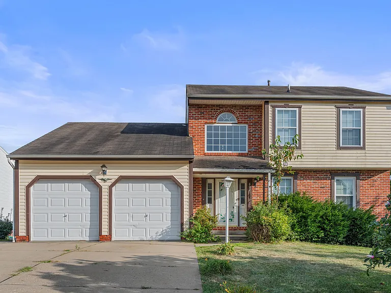602 Cassandra Dr — Photo 1