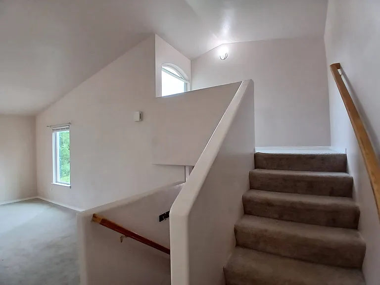 320 E Victor Cir #B — Photo 17