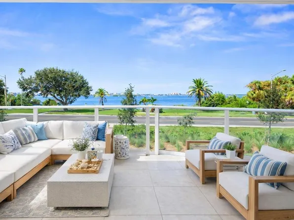 1020 Sunset Point Rd Unit 103, Clearwater, FL 33755