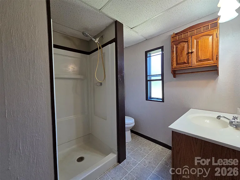 201 Ratchford Farm Rd — Photo 10