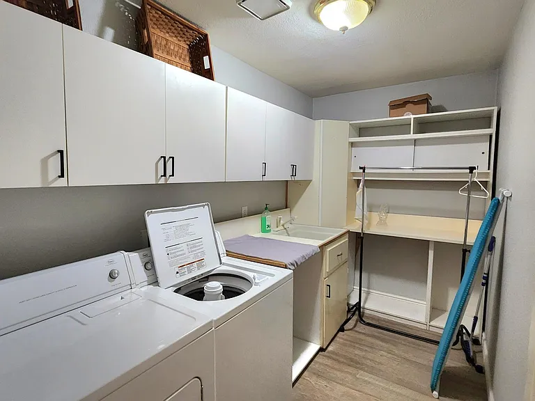 937 S Abalone Dr — Photo 25