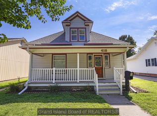 418 E 6th St, Hastings, NE 68901