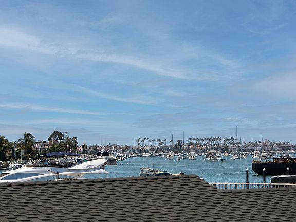 3rd image of 2307 Bayside Dr #2