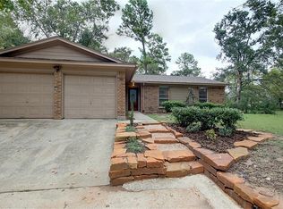 26 Pineash Ct, Spring, TX 77381
