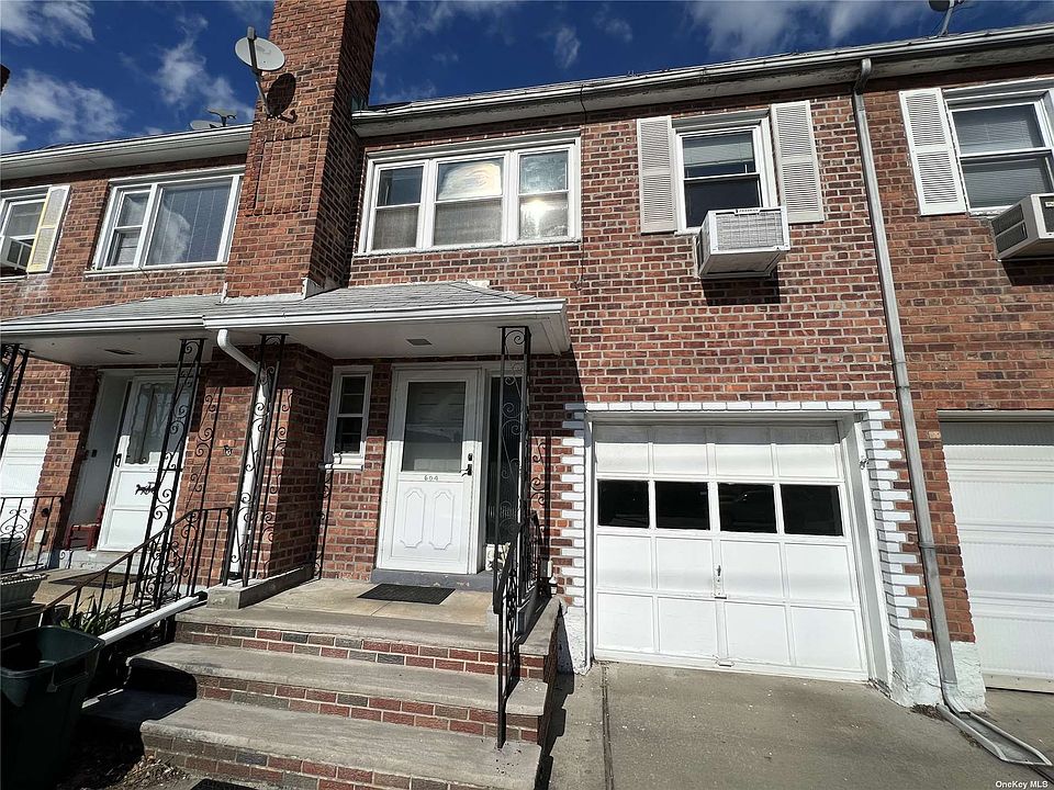 1st image of 604 Lakeville Rd #2
