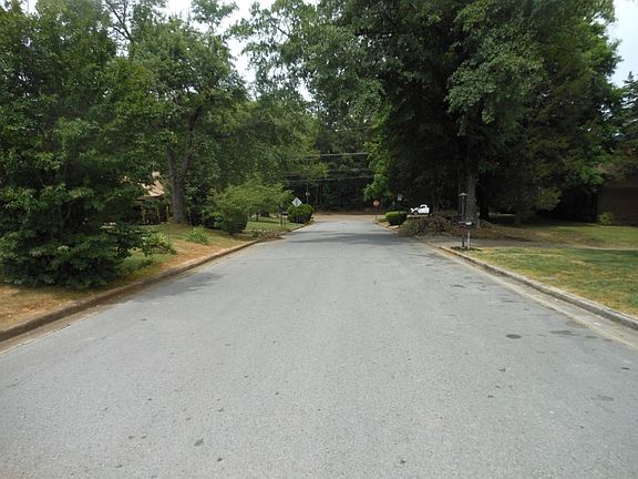 5th image of 4905 N Moore Ln