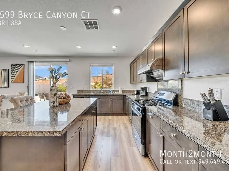 6599 Bryce Canyon Ct — Photo 15