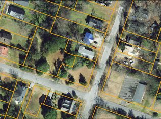 403 W Oak St, Goldsboro, NC 27530