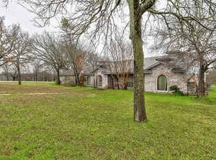 1540 Royalwood Cir, Joshua, TX 76058