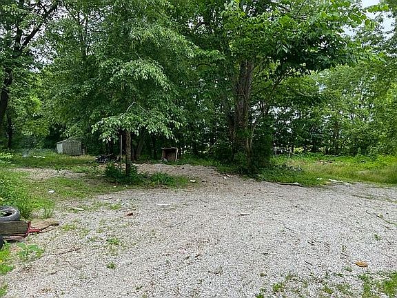 5th image of 6405 N Highway 259