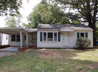 1135 Husband Rd, Paducah, KY 42003