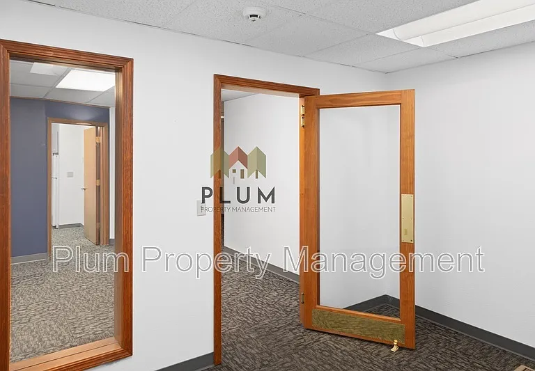 690 SW Higgins Ave #C — Photo 6