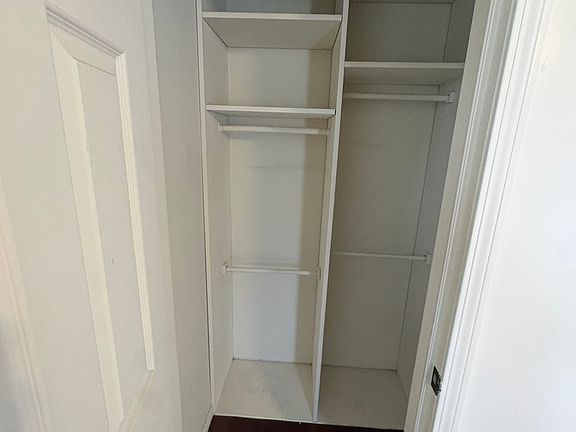 5th image of 2923 Turrill Ave