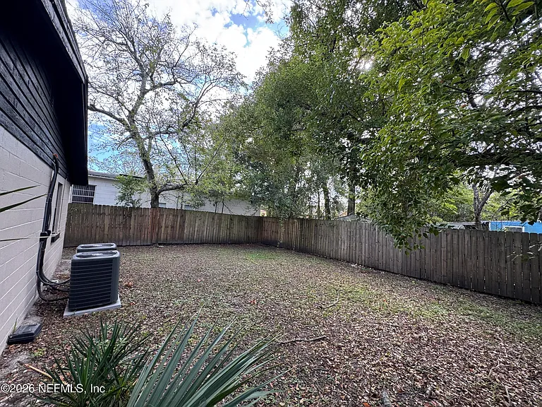 4114 Moncrief Rd #2 — Photo 19