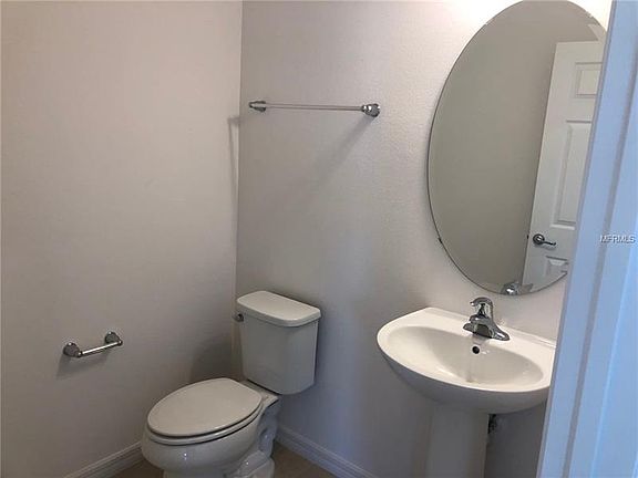 3rd image of 4879 Knoll Ln