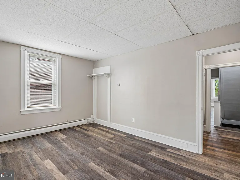 481 Gerhard St #2 — Photo 7