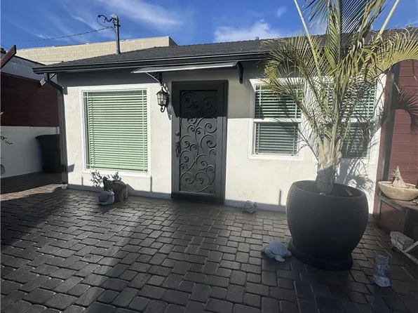 5011 E 60th St #B, Maywood, CA 90270