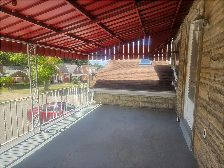 2448 Mill St — Photo 18