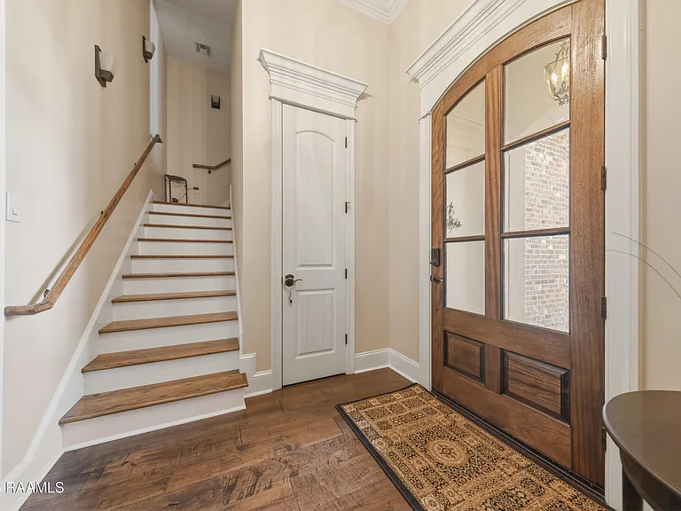 117 San Sebastian Dr — Photo 4