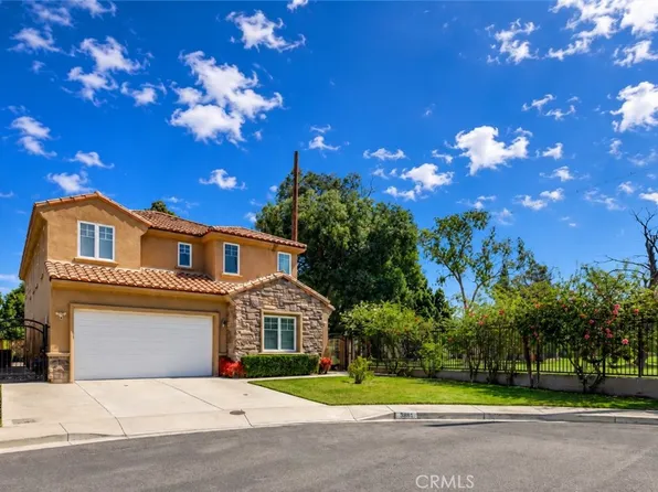 3401 W Lincoln Way, Santa Ana, CA 92703
