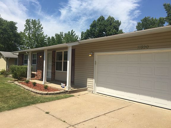 2nd image of 11890 Laredo Ct