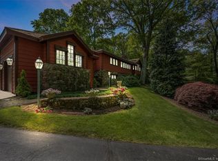 88 Mapleview Rd, Wallingford, CT 06492