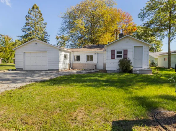 520 E Park Dr, Peshtigo, WI 54157