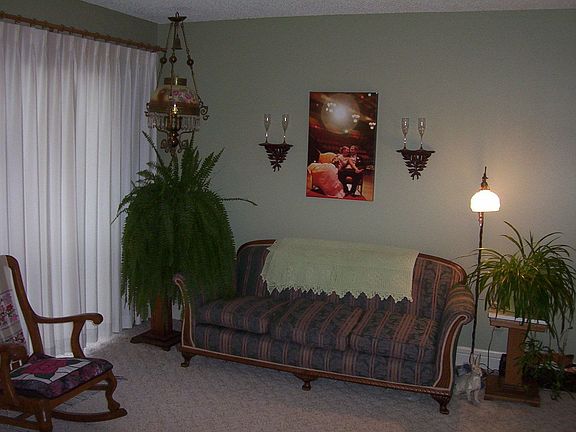 3rd image of 3709 Tam O Shanter Dr