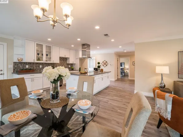 42786 Philadelphia Pl, Fremont, CA 94538