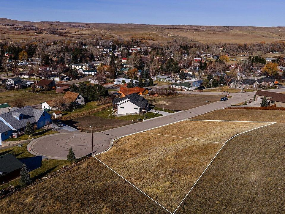 1st image of 2 Black Mountain Dr #4