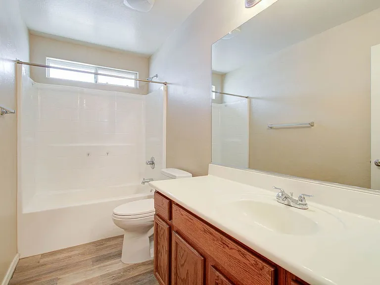 41375 W Cahill Dr — Photo 22