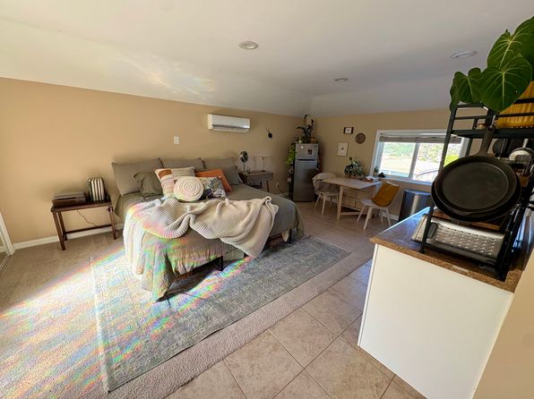 (undisclosed Address)