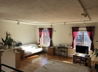 218 Beacon St #501, Boston, MA 02116