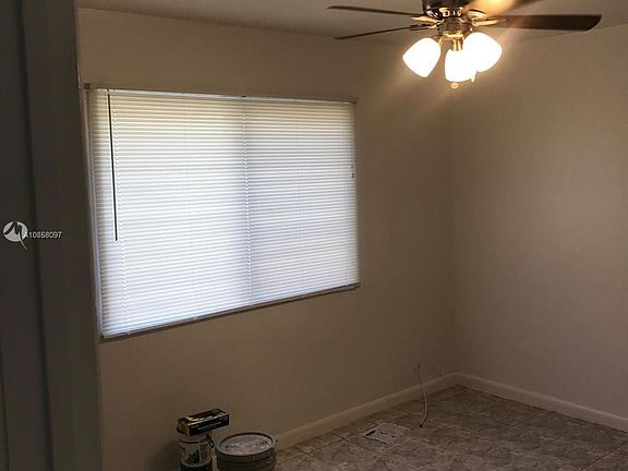4th image of 1070 NE 80th St APT 1