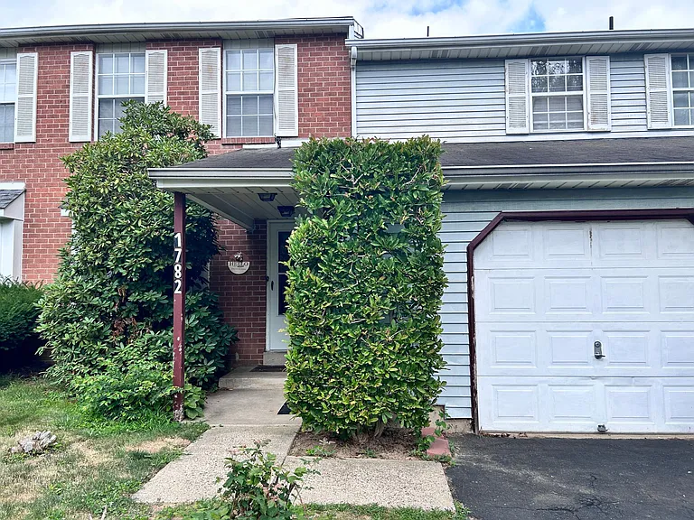 1782 N Dove Rd #A — Photo 3