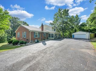 7580 Bent Mountain Rd, Roanoke, VA 24018