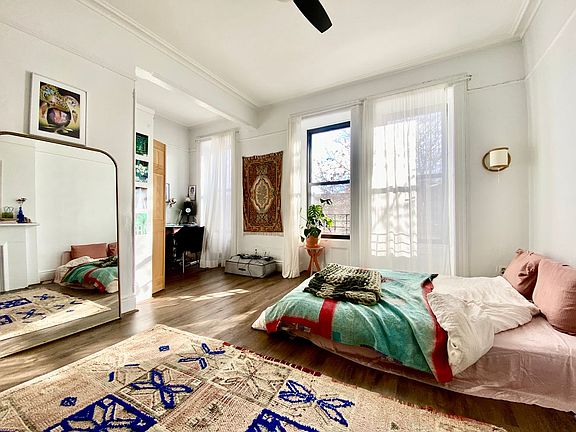 4th image of 441 Mac Donough St #3