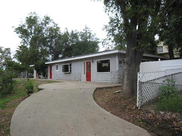 2nd image of 804 La Cresta Heights Ct