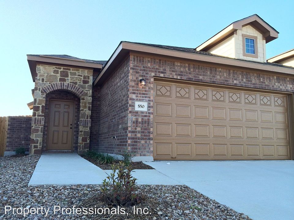 1st image of 550 Creekside Cir