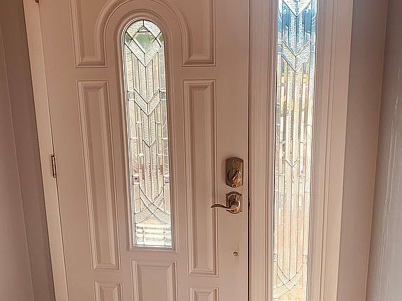 3rd image of 5144 Glenwood Way
