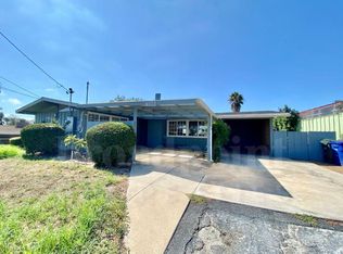356 Santa Clara Dr, Vista, CA 92083