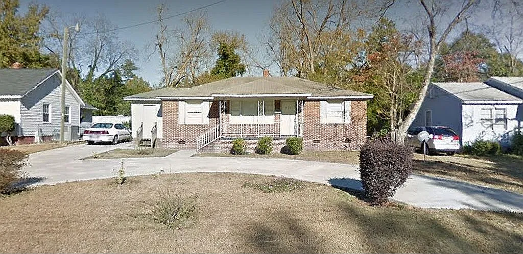 3 bed, 1304 sqft, $1,250 — Photo 2