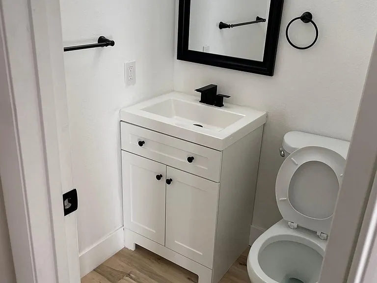 109 Blackberry Ln — Photo 9