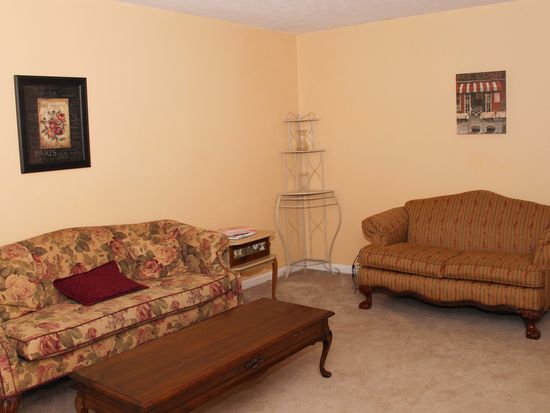 110 Hale St Beckley Wv 25801 Zillow 110 Hale St Beckley Wv 25801 Zillow, Home Furniture Beckley Wv