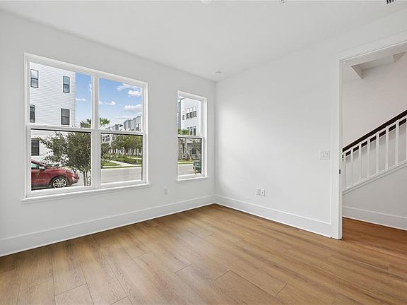 4th image of 2166 Whitney Marsh Aly