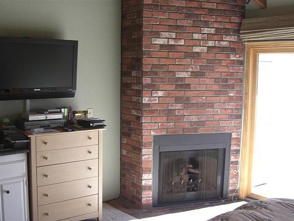 5th image of 2402 Aviation Blvd Unit E